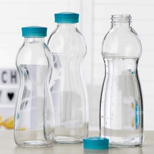 BERTA Wasserflasche aus Glas mit Schraub-Deckel als Trinkflasche 500ml
