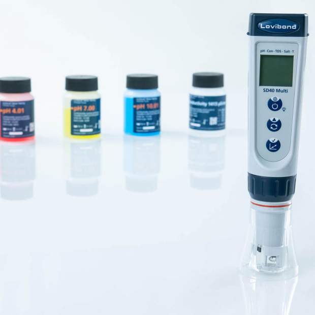 SD40-MULTI Multiparameter-Taschenmessgerät für pH, Leitwert, TDS, Salinität